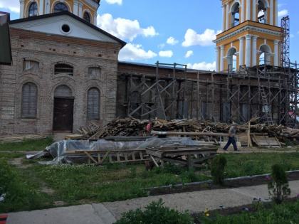 Алтарь и храмовая часть до 30.06.18
